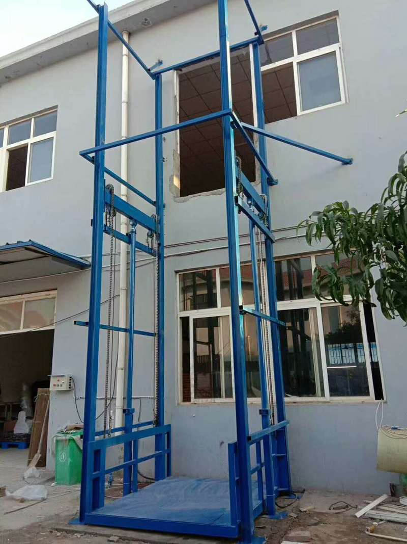 深圳提升机